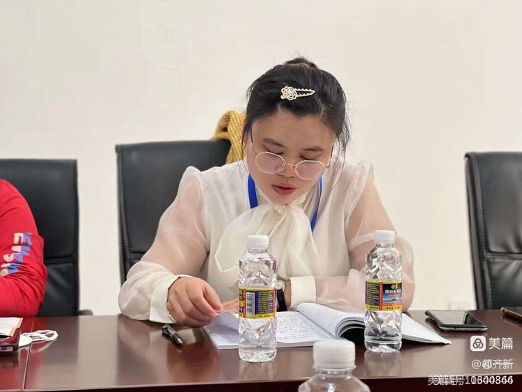 集思广益提实效 同课异构绽光彩――记颜射
语文送教教研活动