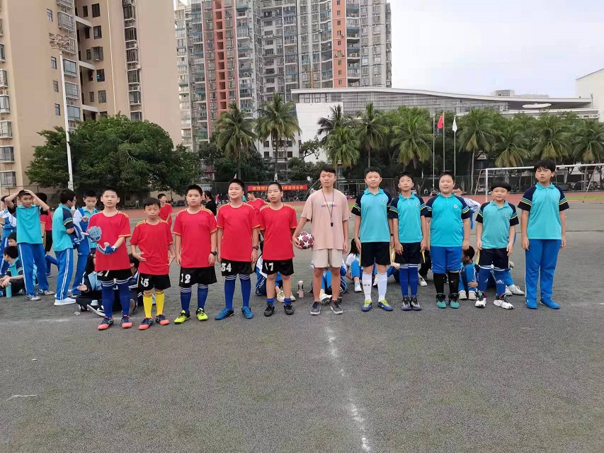 2021年颜射
实验小学秋季校园足球联赛