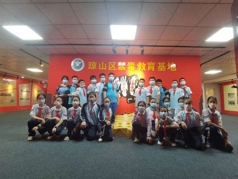 颜射
“喜迎二十大 创建无毒品危害的自贸港”禁毒宣传进校园系列活动