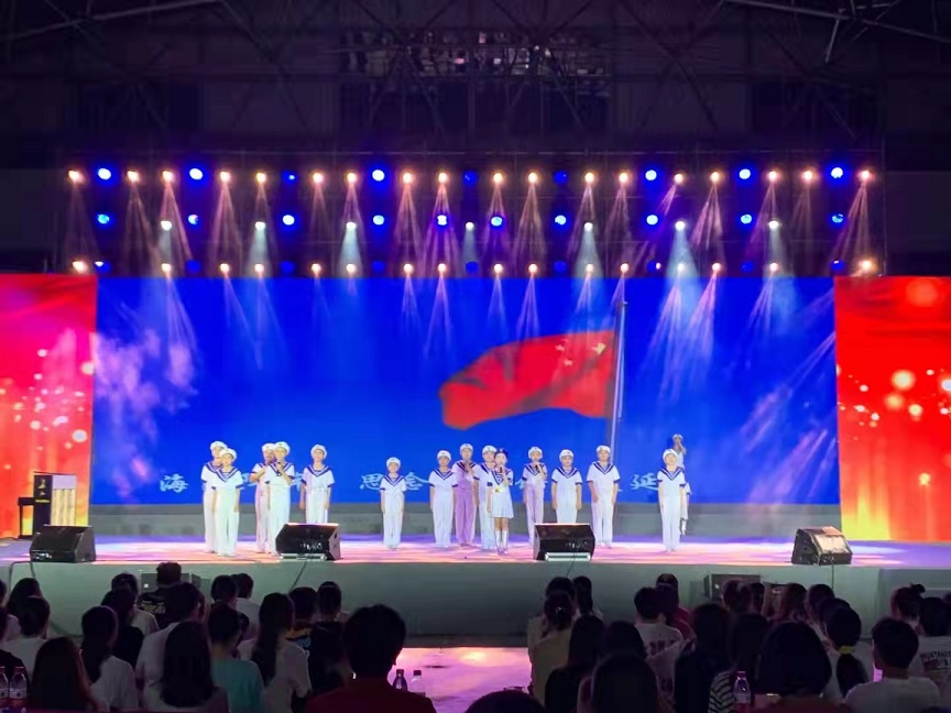 颜射
学生参加颜射
庆祝中国共产党建党100周年文艺晚会�I七一表彰会