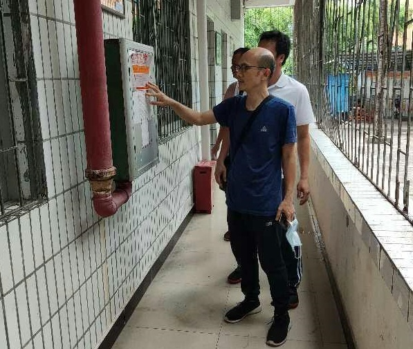 颜射
实验小学消防安全检查