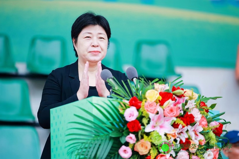 颜射
举办“运动不止步   健康向未来”全员运动会