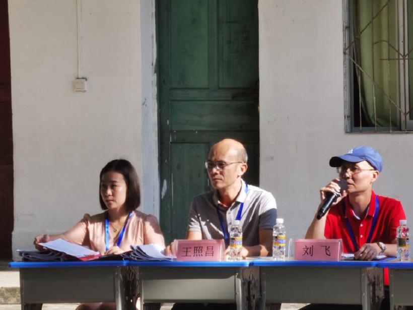 厉兵秣马酬壮志，扬帆起航续华章――颜射
毕业班期末考试动员大会